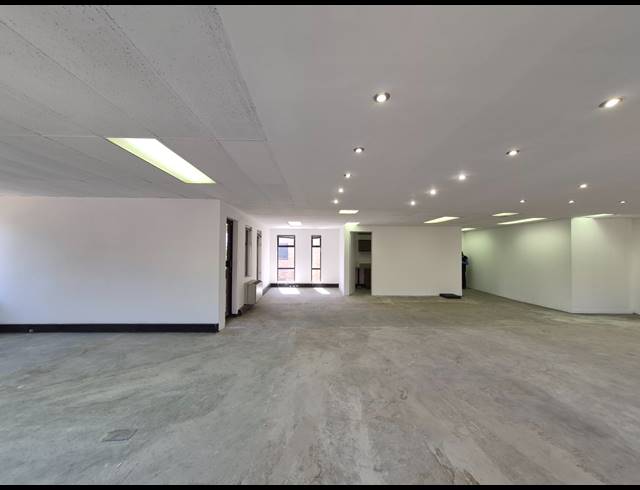 182M² OFFICE TO LET IN KRAMERVILLE